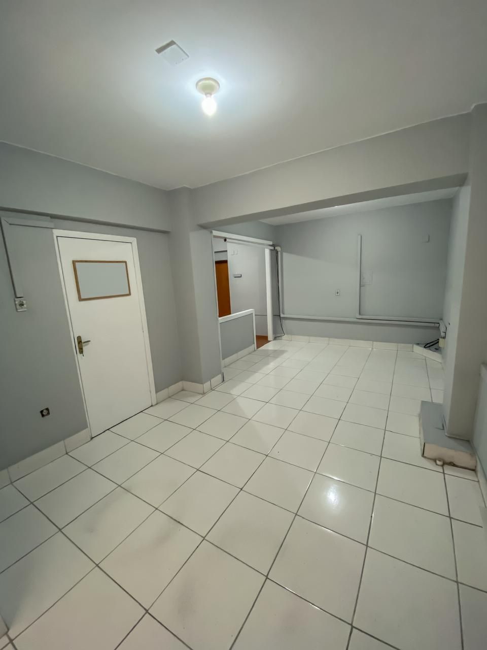Conjunto Comercial-Sala à venda com 1 quarto, 60m² - Foto 12