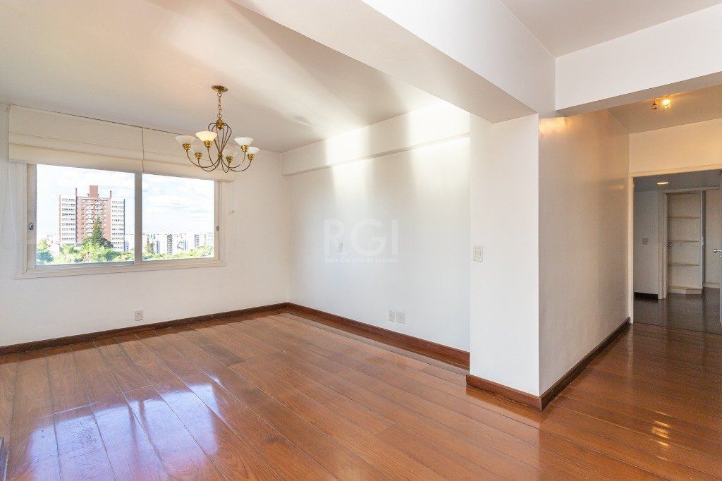Apartamento à venda com 3 quartos, 190m² - Foto 11