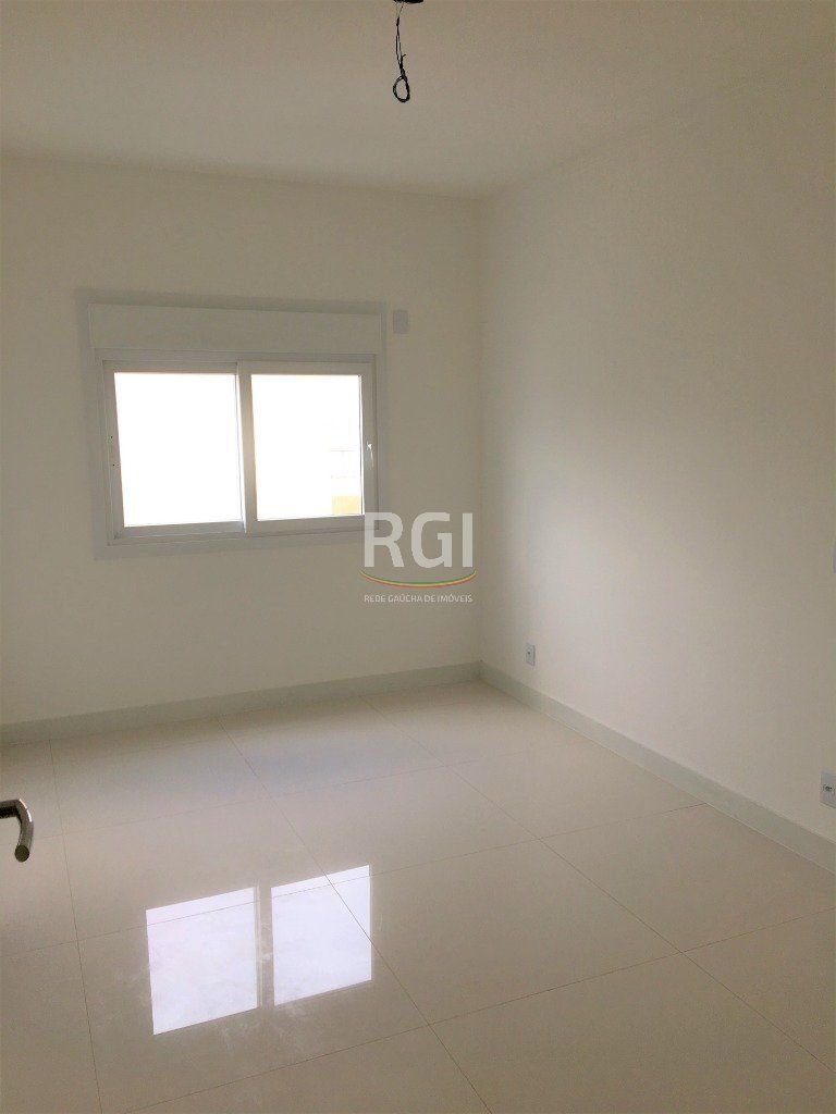 Apartamento à venda com 4 quartos, 161m² - Foto 2