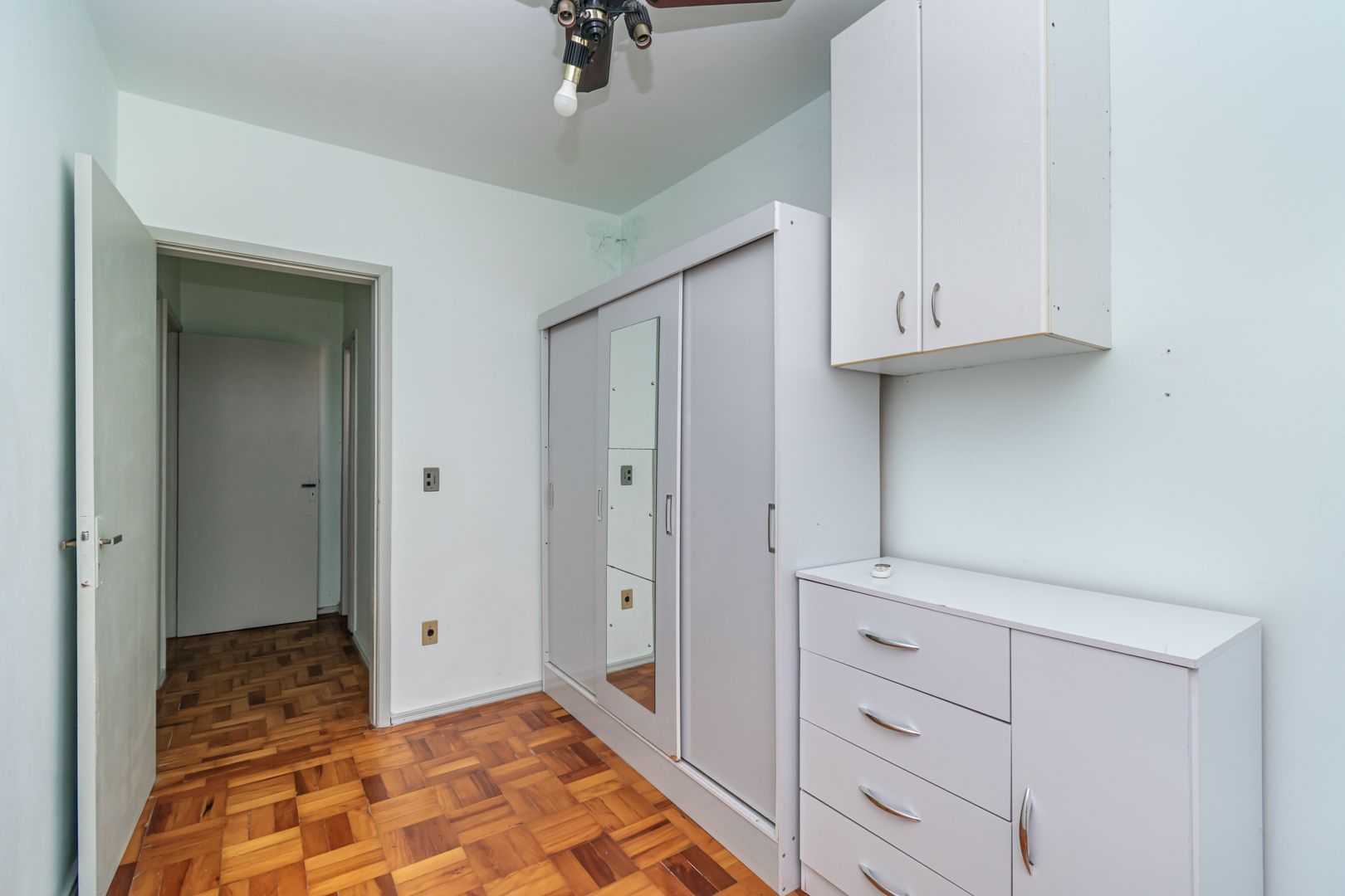 Apartamento à venda com 2 quartos, 58m² - Foto 8