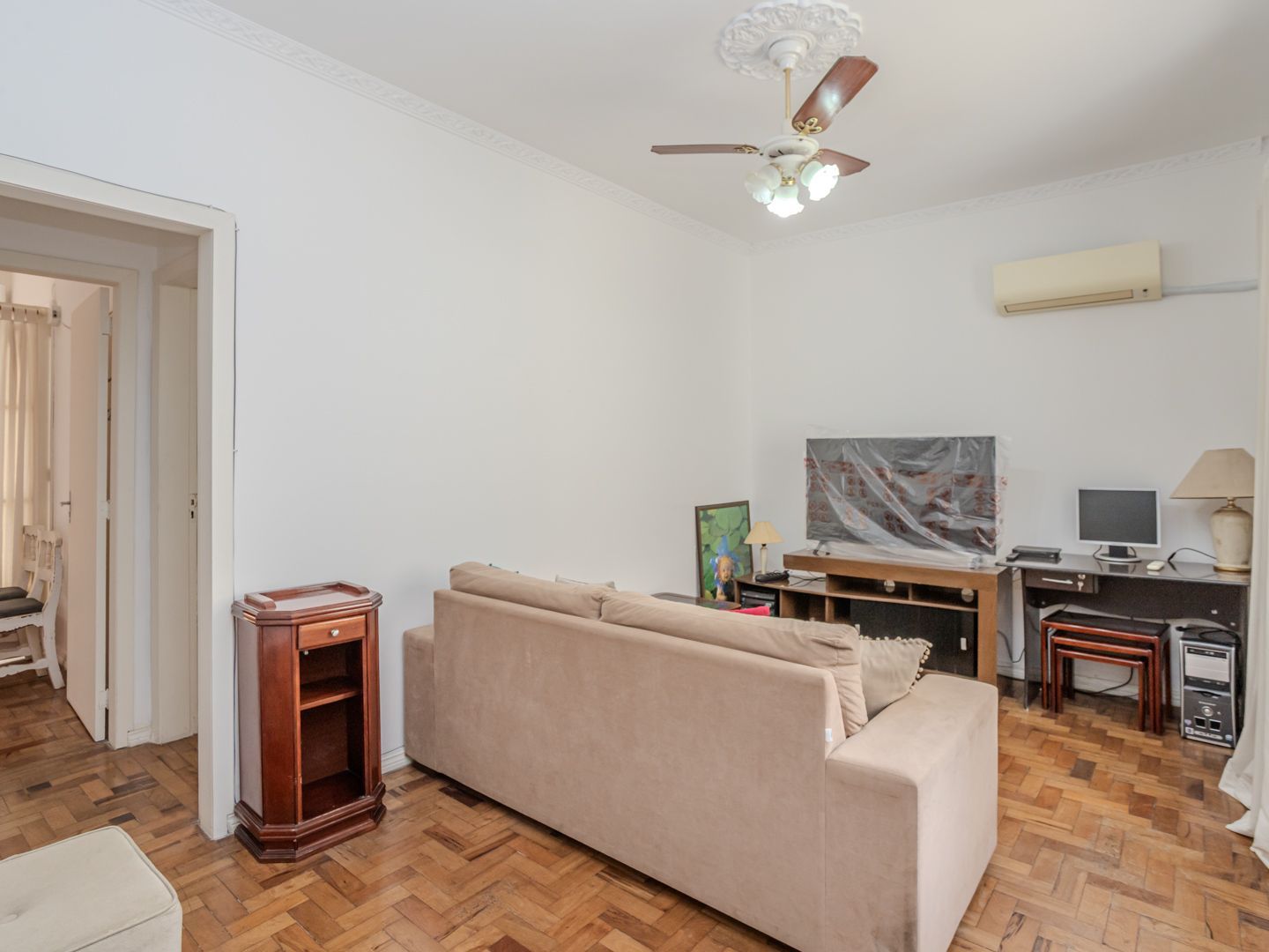 Apartamento 2 dormitórios Cidade Baixa - Financiavel