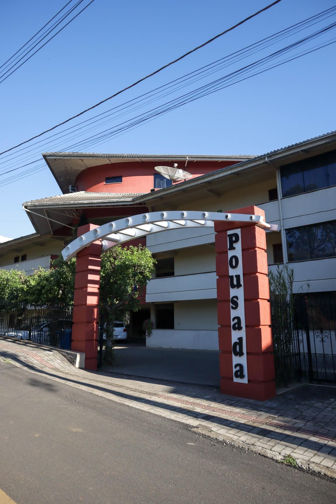 Prédio Comercial 22 dormitórios no bairro Centro