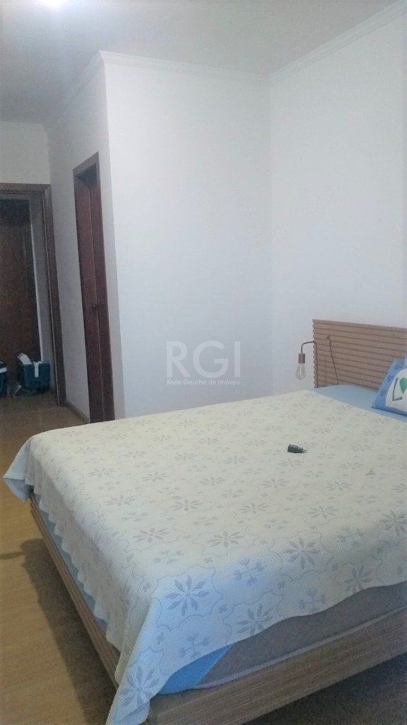 Casa à venda com 2 quartos, 80m² - Foto 7