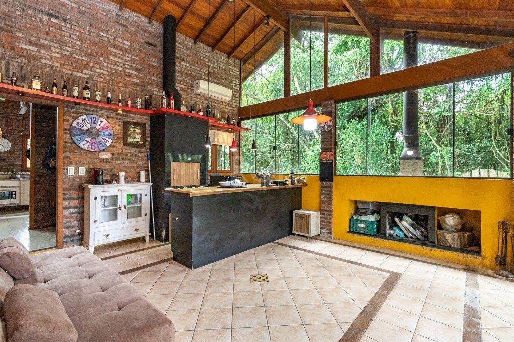 Casa de Condomínio 2 dormitórios no bairro Elsa