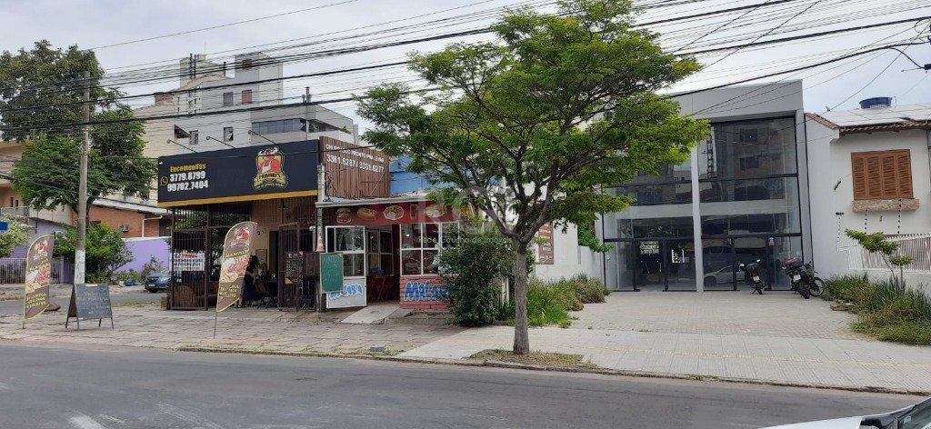 Casa à venda com 2 quartos, 230m² - Foto 4