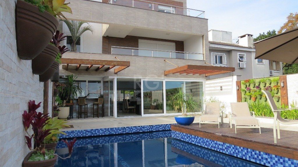 Casa, 4 quartos, 427 m² - Foto 1