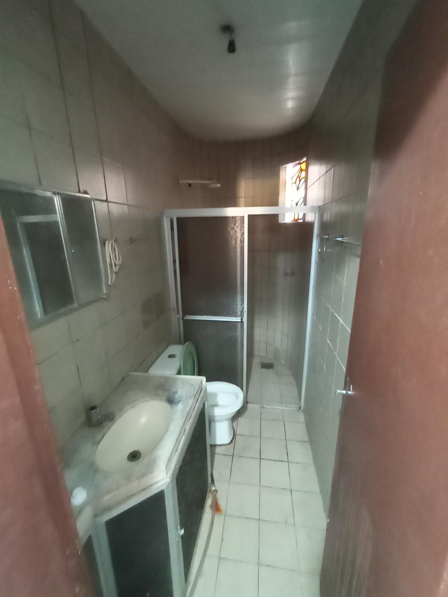 Casa à venda com 5 quartos, 306m² - Foto 13