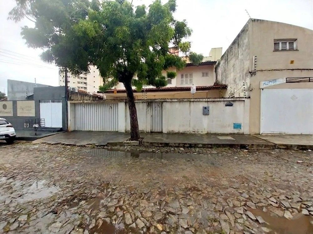 Casa, 9 quartos, 472 m² - Foto 1