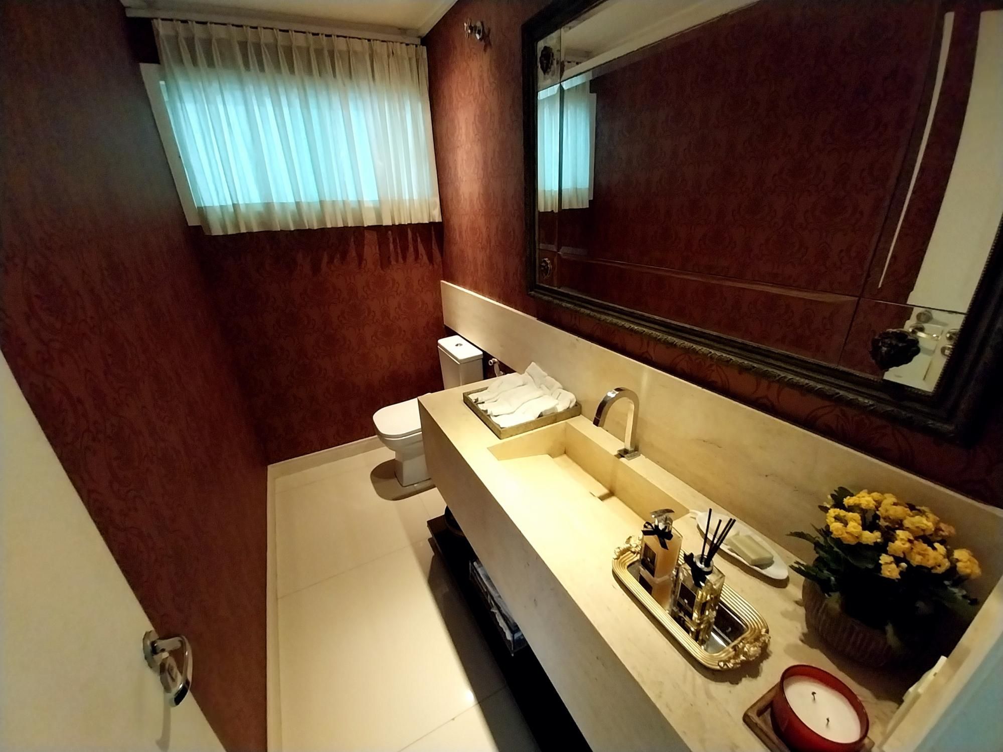 (CA2418) Excelente casa medindo 518m² localizada no Papicu