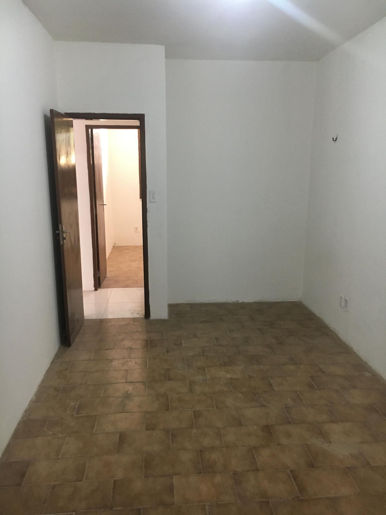 Casa para alugar com 5 quartos, 206m² - Foto 18