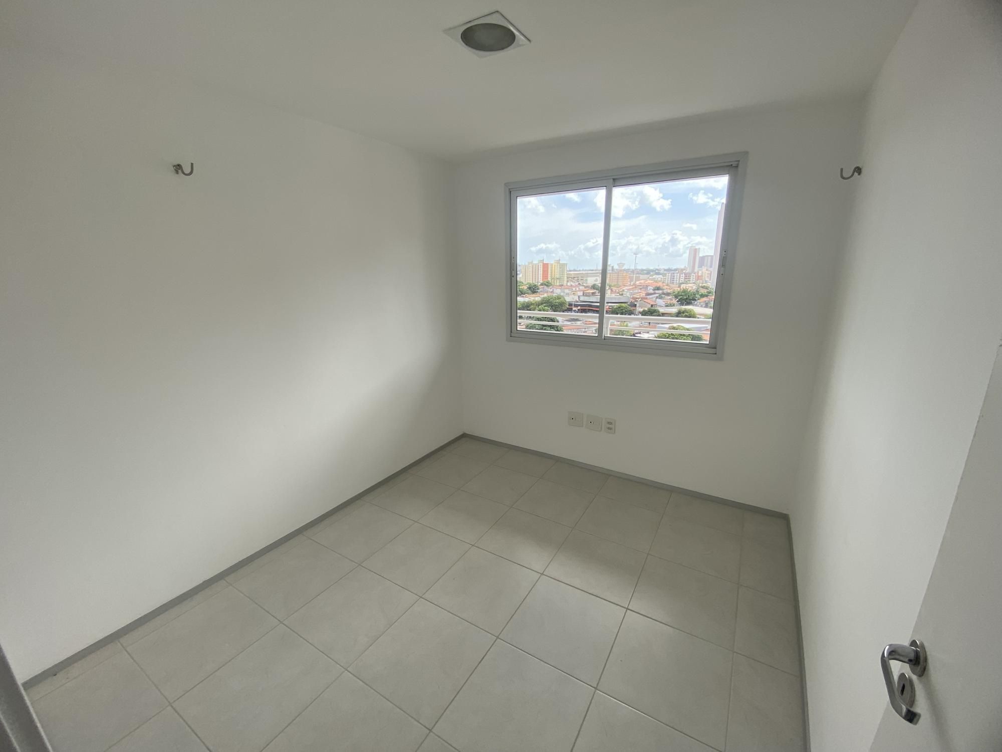 Apartamento à venda com 3 quartos, 84m² - Foto 22