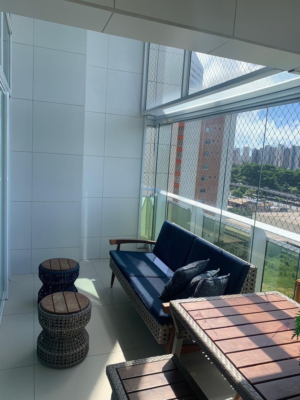 Apartamento à venda com 3 quartos, 154m² - Foto 1