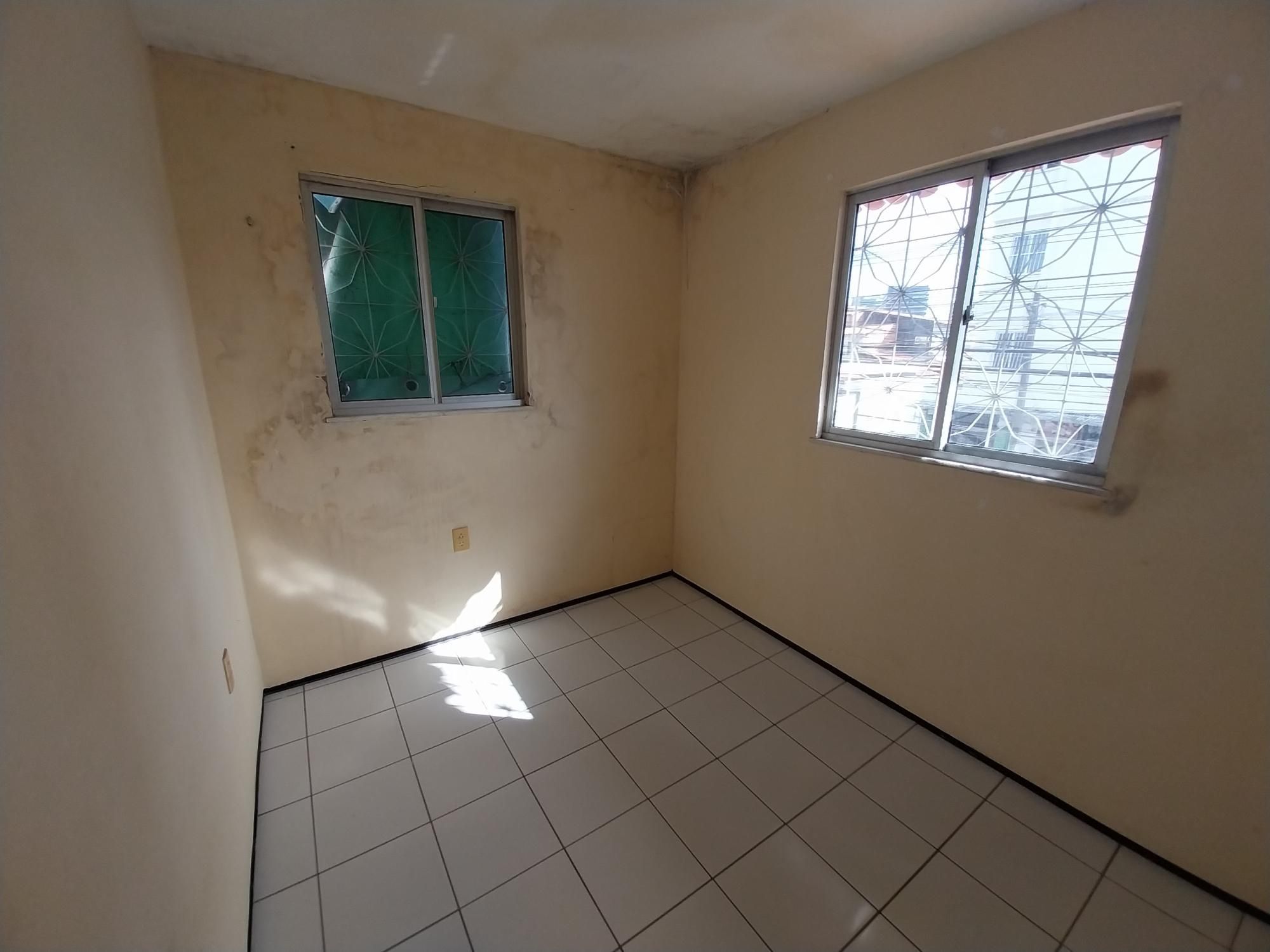 Casa Comercial à venda com 5 quartos, 241m² - Foto 40