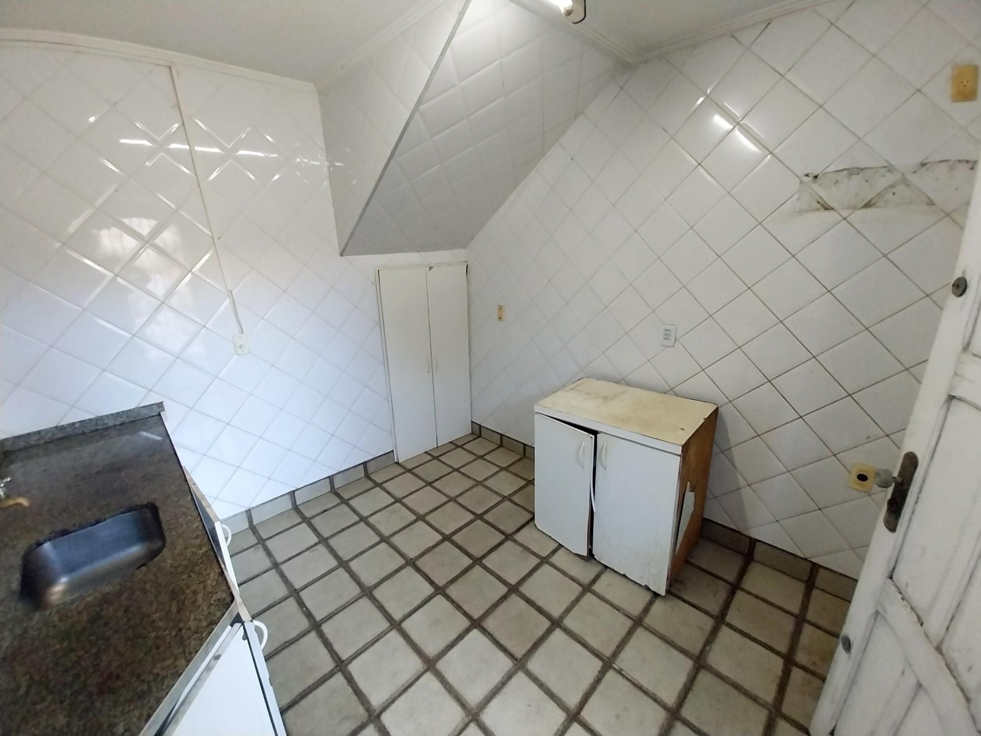 Casa, 4 quartos, 275 m² - Foto 29