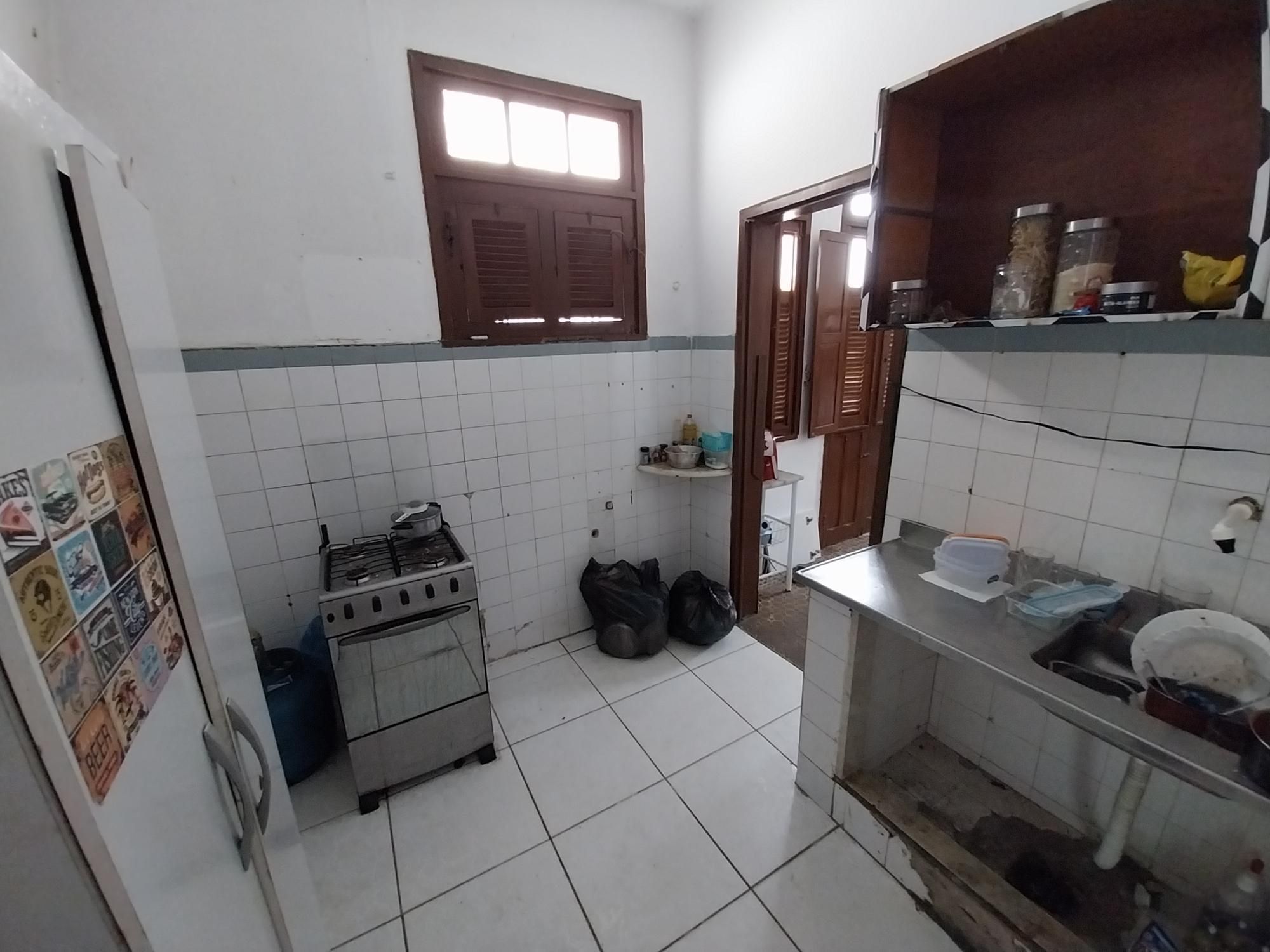 Casa à venda com 7 quartos, 256m² - Foto 26