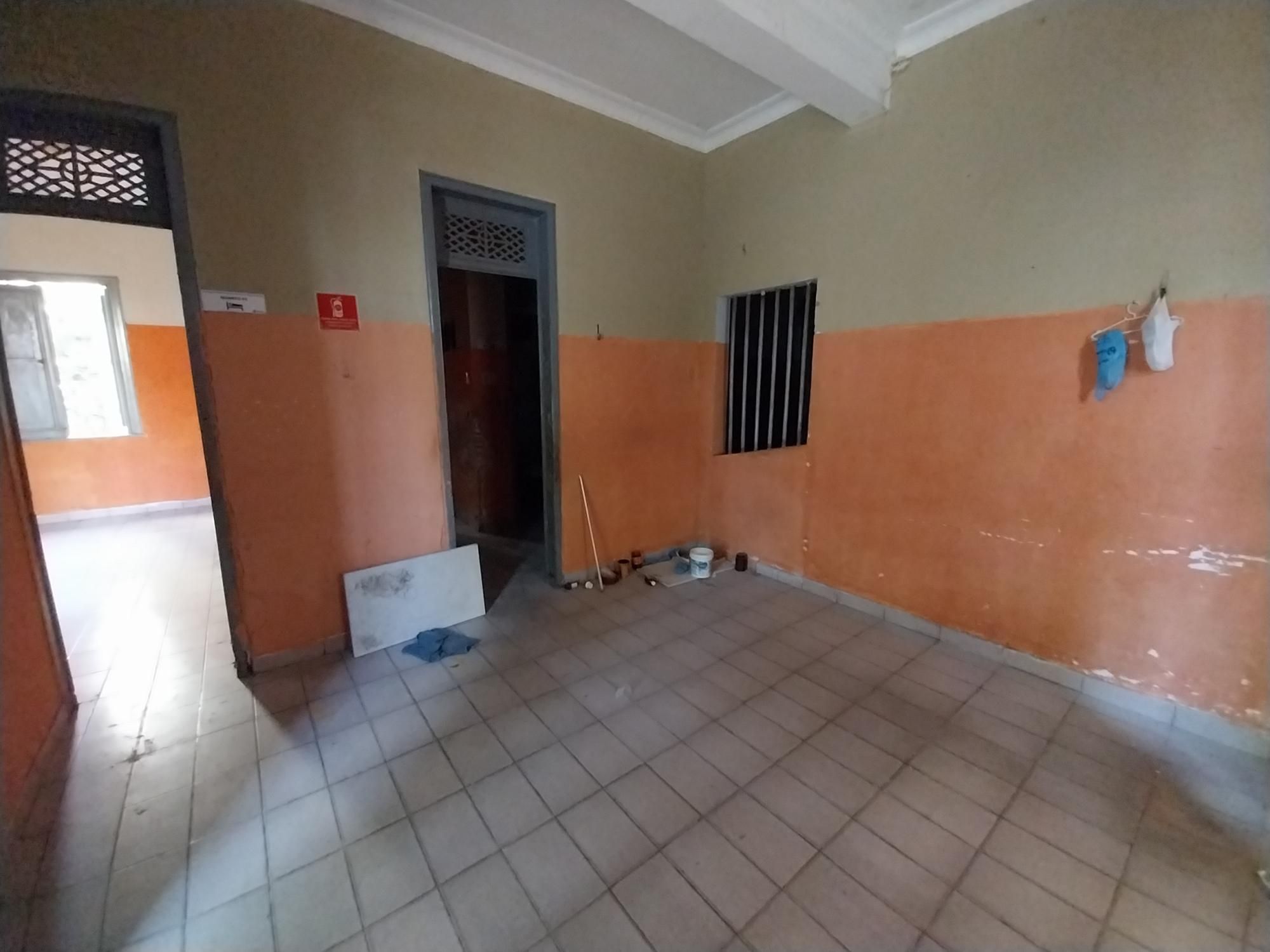 Casa à venda e aluguel com 15 quartos, 456m² - Foto 6