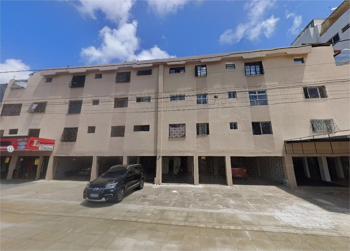 Apartamento à venda com 3 quartos, 111m² - Foto 1