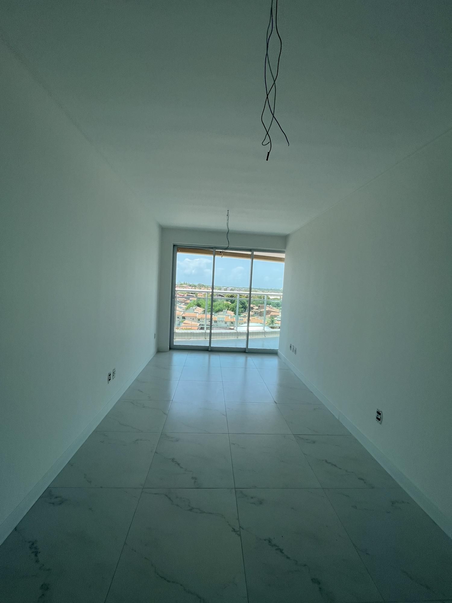 Apartamento à venda com 2 quartos, 70m² - Foto 47