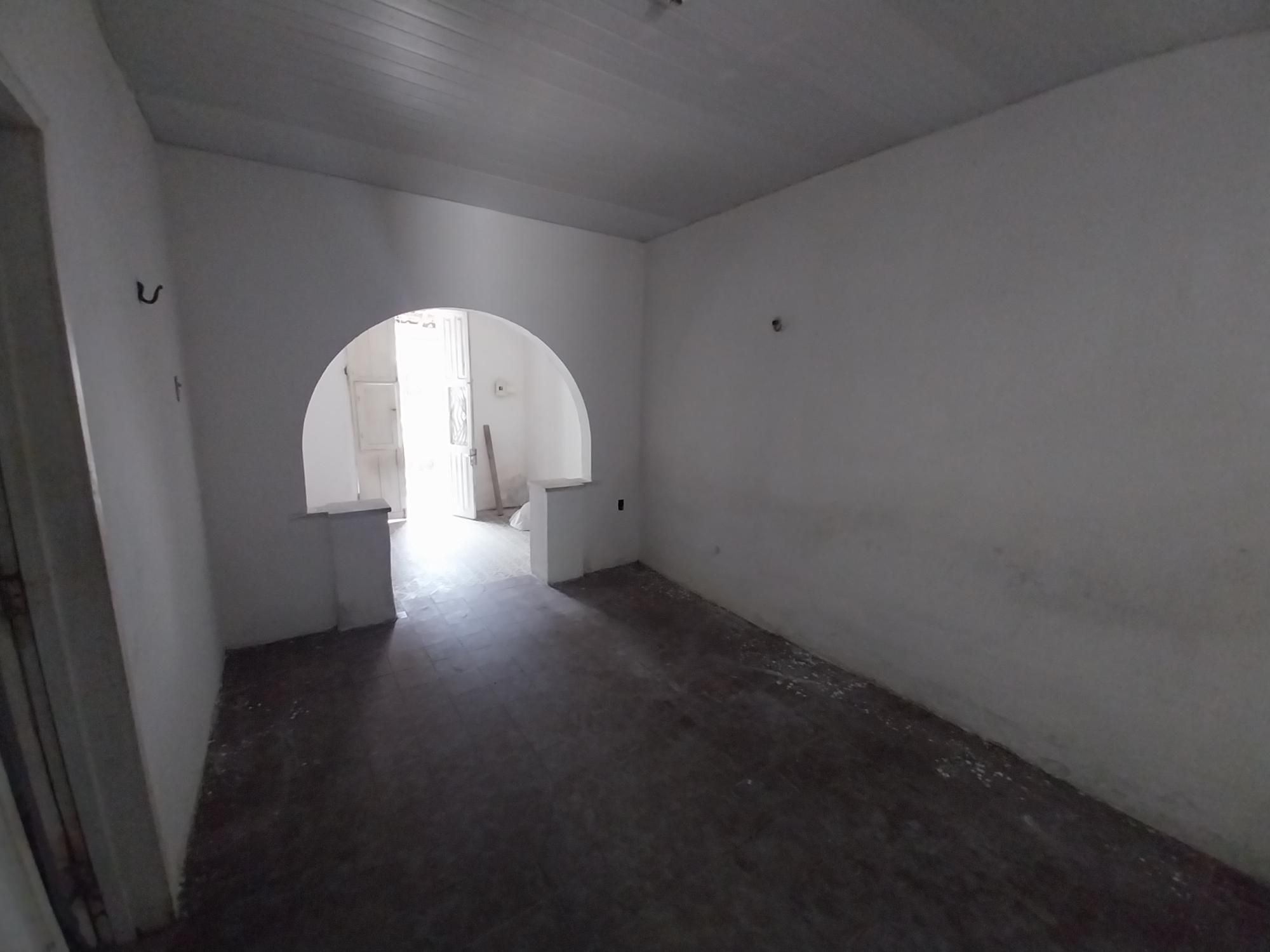 Casa para alugar com 2 quartos, 86m² - Foto 10