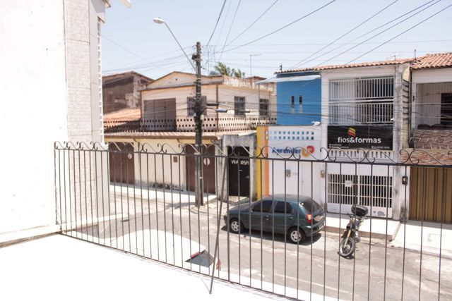 Casa para alugar com 1 quarto, 72m² - Foto 2