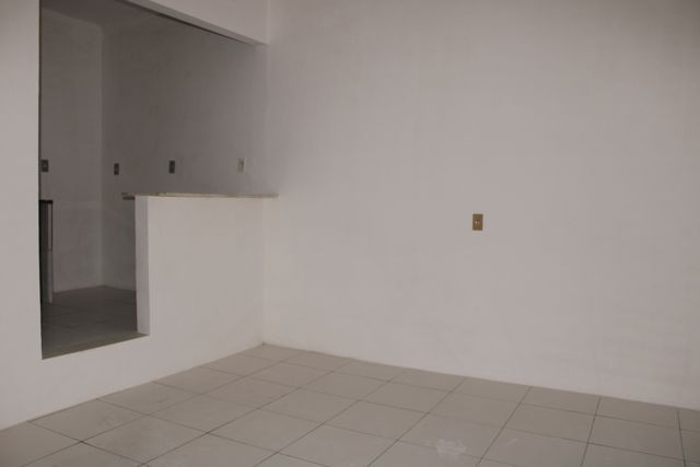 Casa para alugar com 1 quarto, 72m² - Foto 5