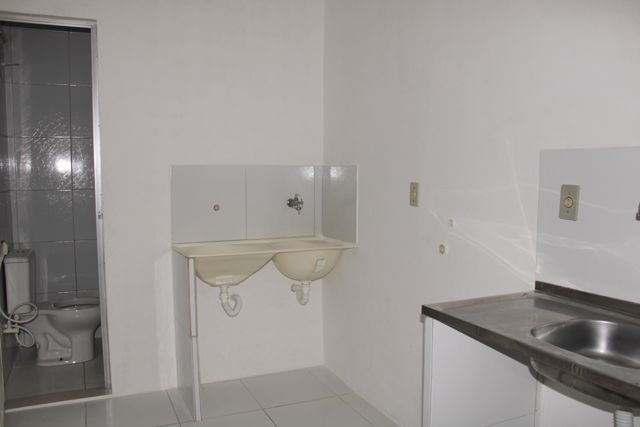 Casa para alugar com 1 quarto, 72m² - Foto 16