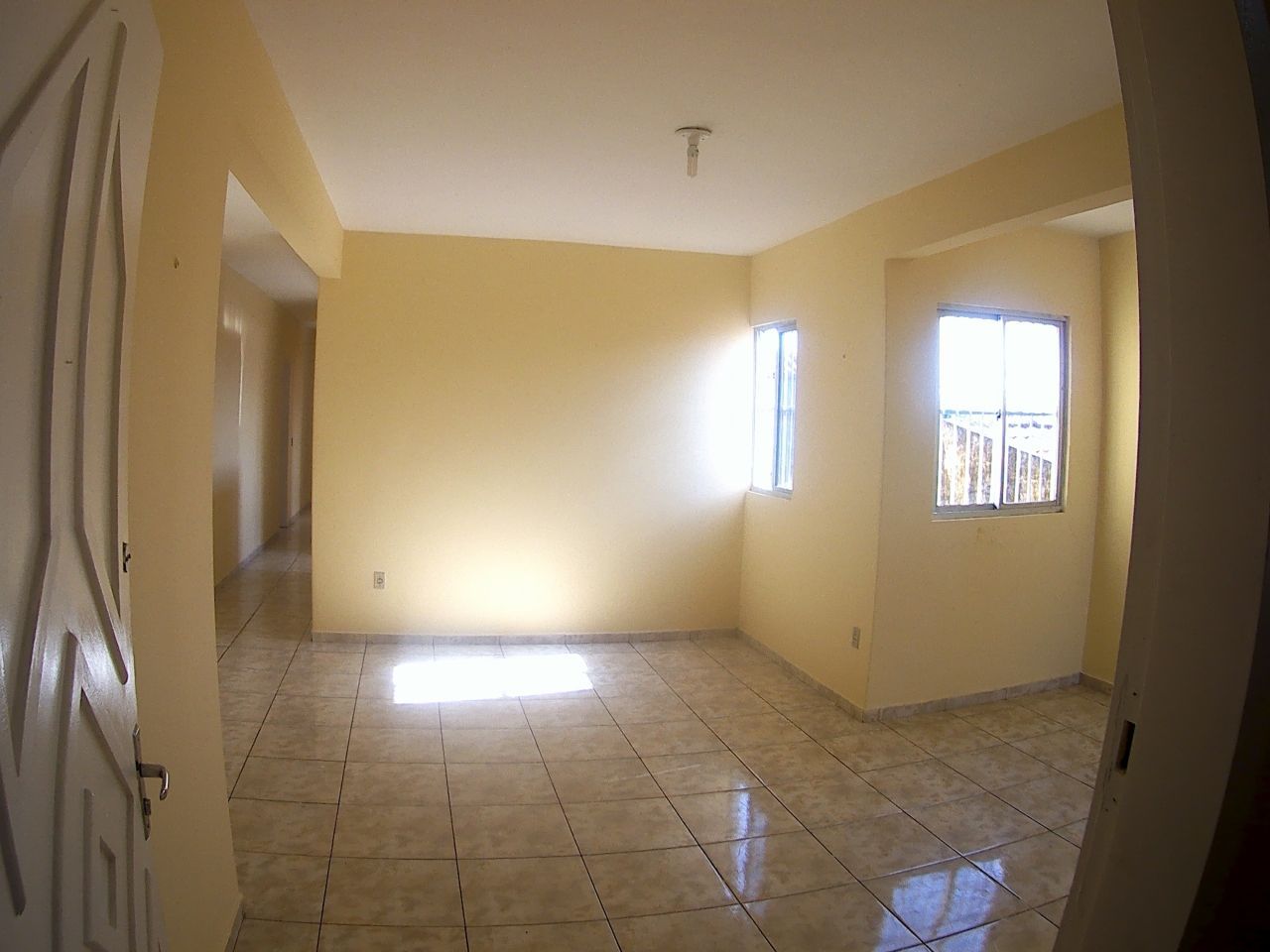 Apartamento para alugar com 3 quartos, 83m² - Foto 2