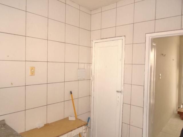 Apartamento para alugar com 2 quartos, 60m² - Foto 12