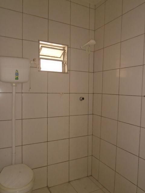 Apartamento para alugar com 2 quartos, 60m² - Foto 17