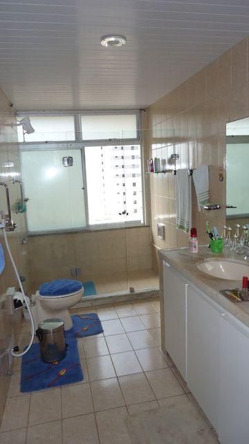 Apartamento à venda com 4 quartos, 330m² - Foto 18