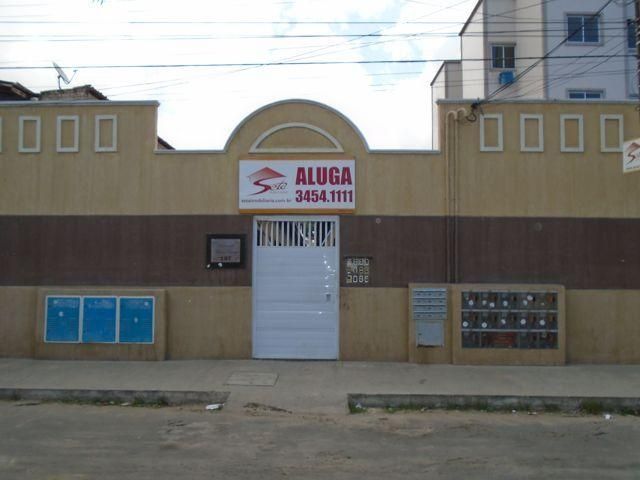 Casa para alugar com 2 quartos, 42m² - Foto 1