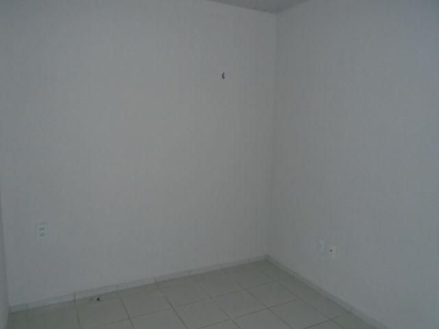 Casa para alugar com 2 quartos, 42m² - Foto 9