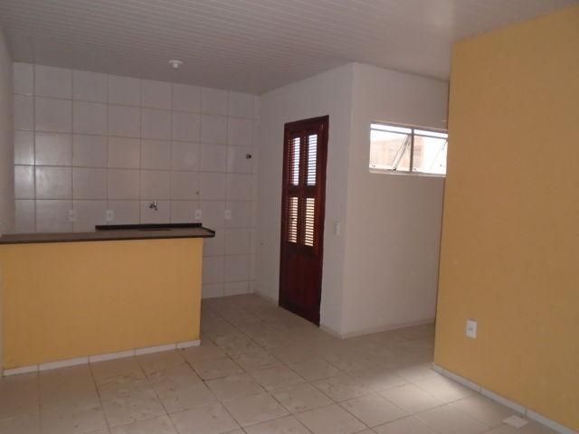 Casa para alugar com 2 quartos, 42m² - Foto 3
