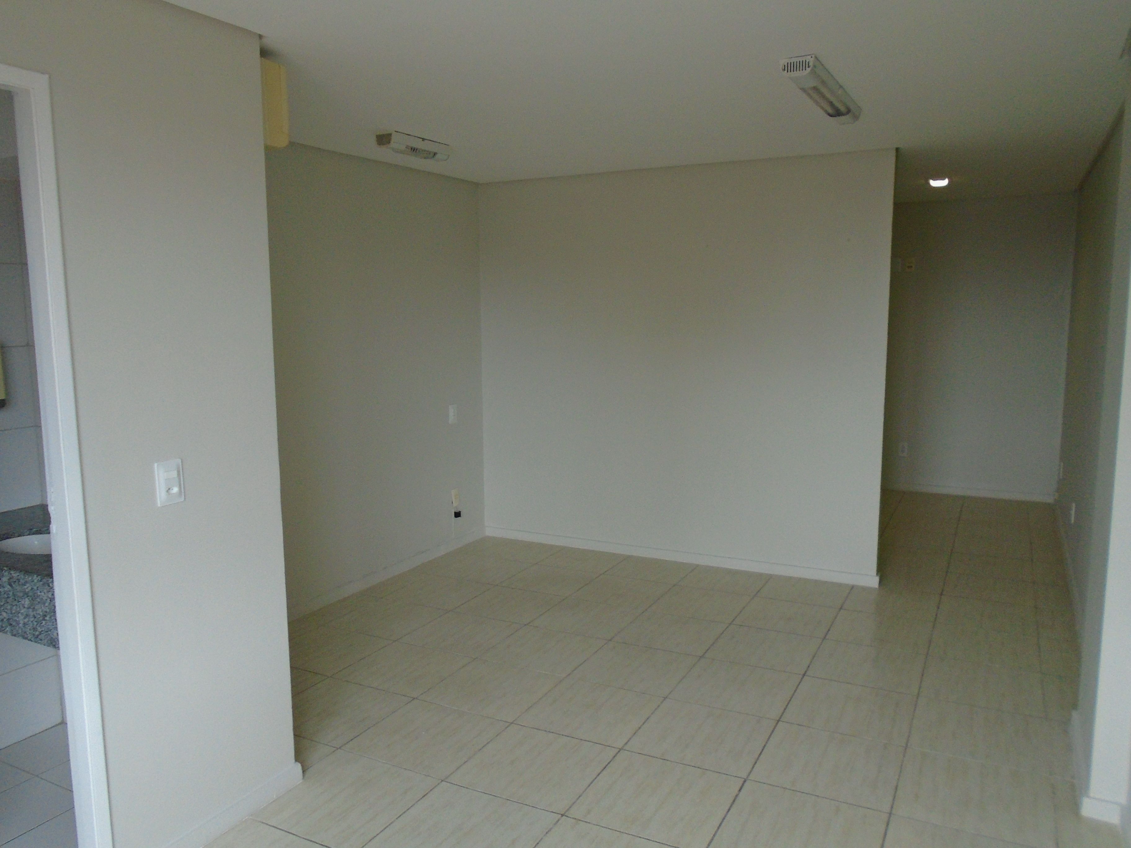 Conjunto Comercial-Sala para alugar com 2 quartos, 32m² - Foto 9