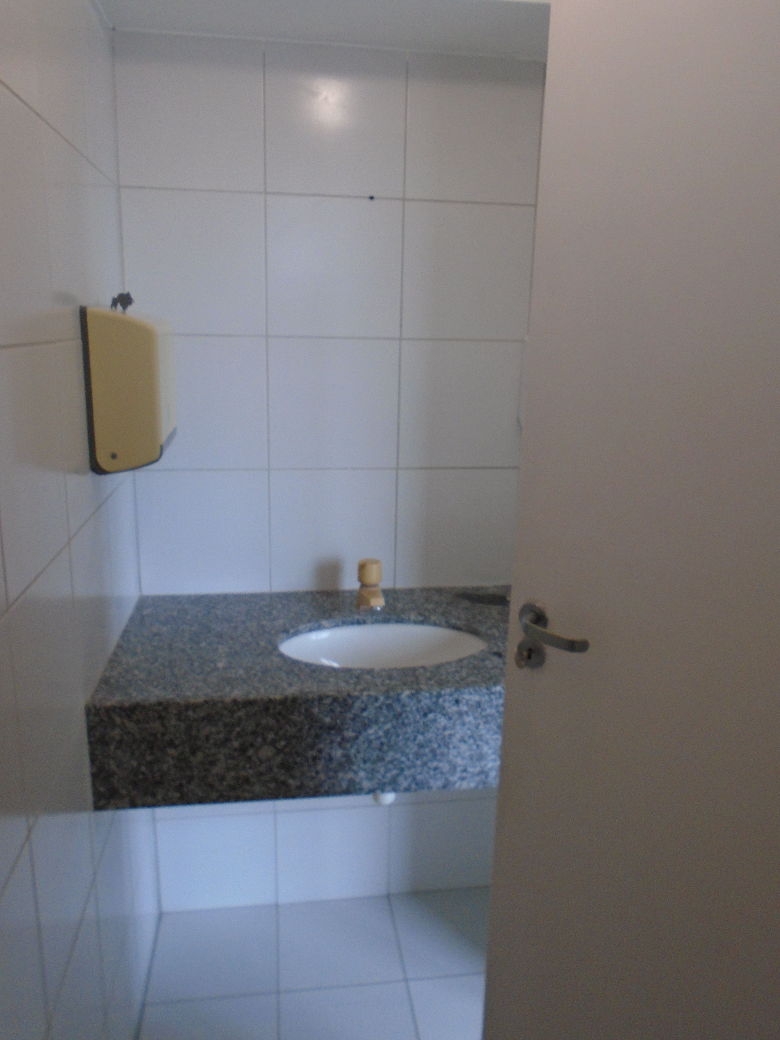 Conjunto Comercial-Sala para alugar com 2 quartos, 32m² - Foto 14