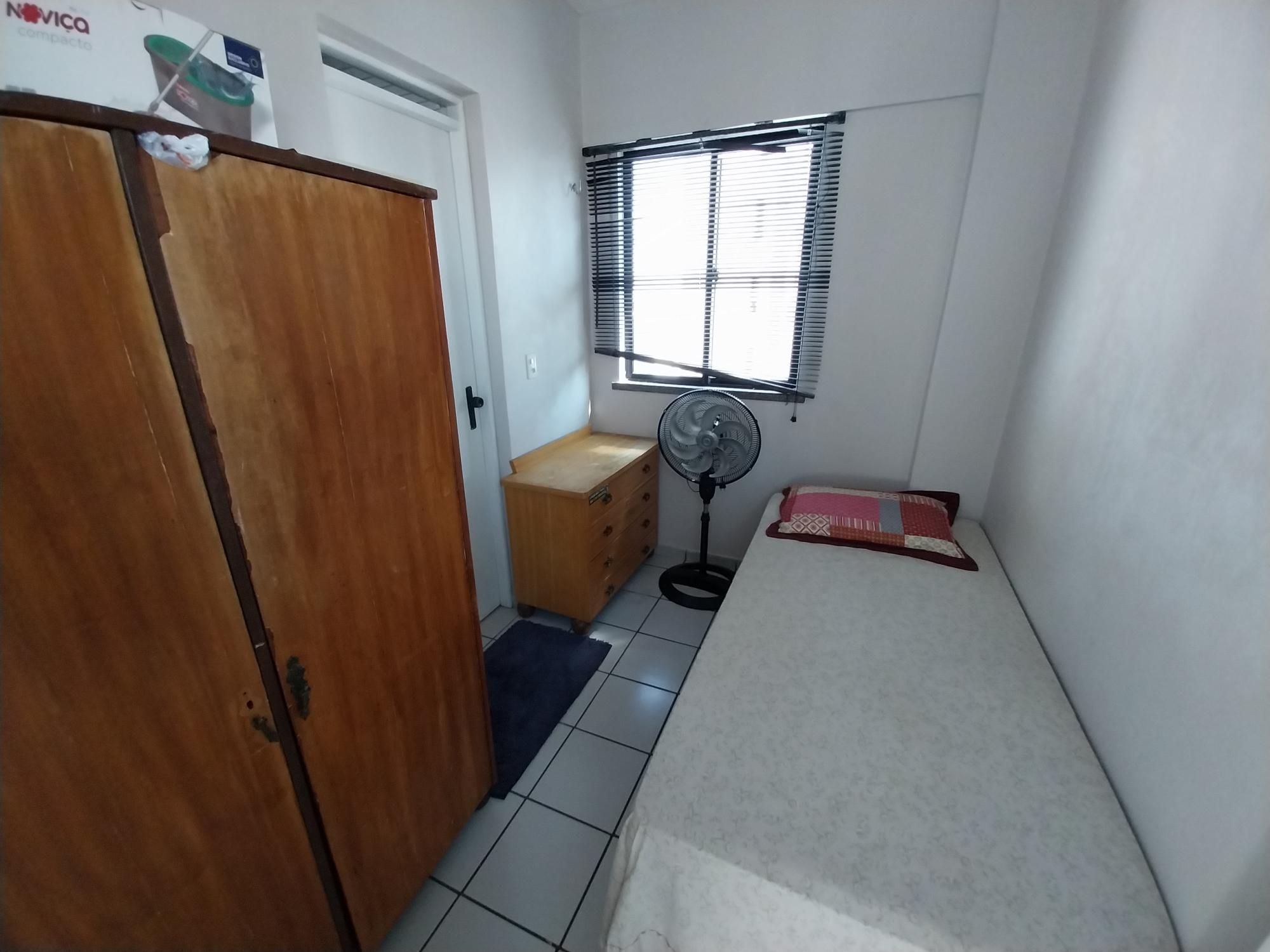 Apartamento à venda com 4 quartos, 140m² - Foto 29