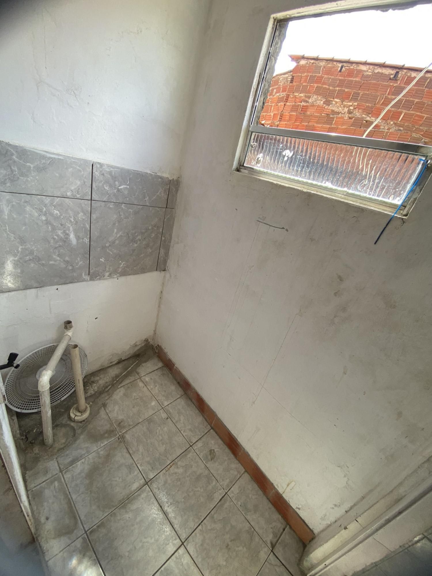 Casa Comercial à venda com 13 quartos, 450m² - Foto 35