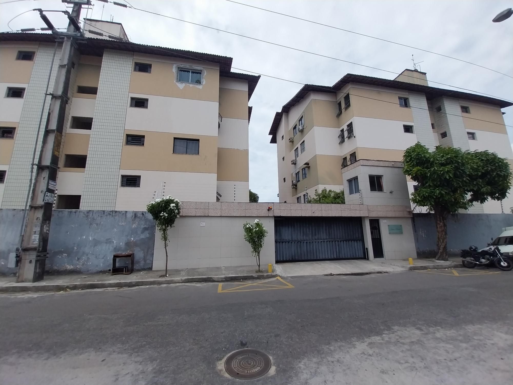 Apartamento à venda com 2 quartos, 73m² - Foto 2