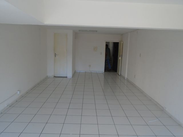 Conjunto Comercial-Sala para alugar com 1 quarto, 39m² - Foto 4