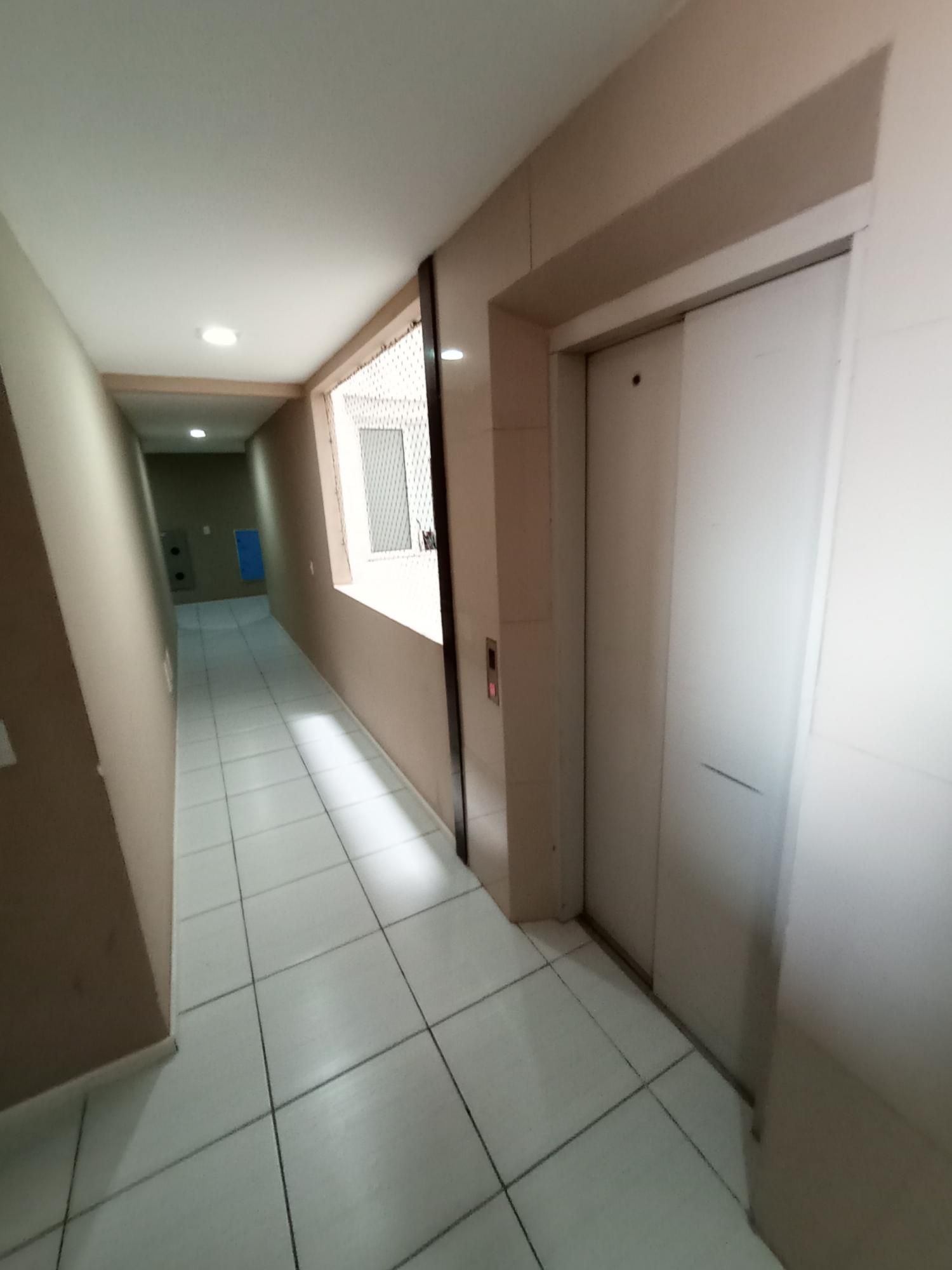 Apartamento à venda com 3 quartos, 61m² - Foto 26