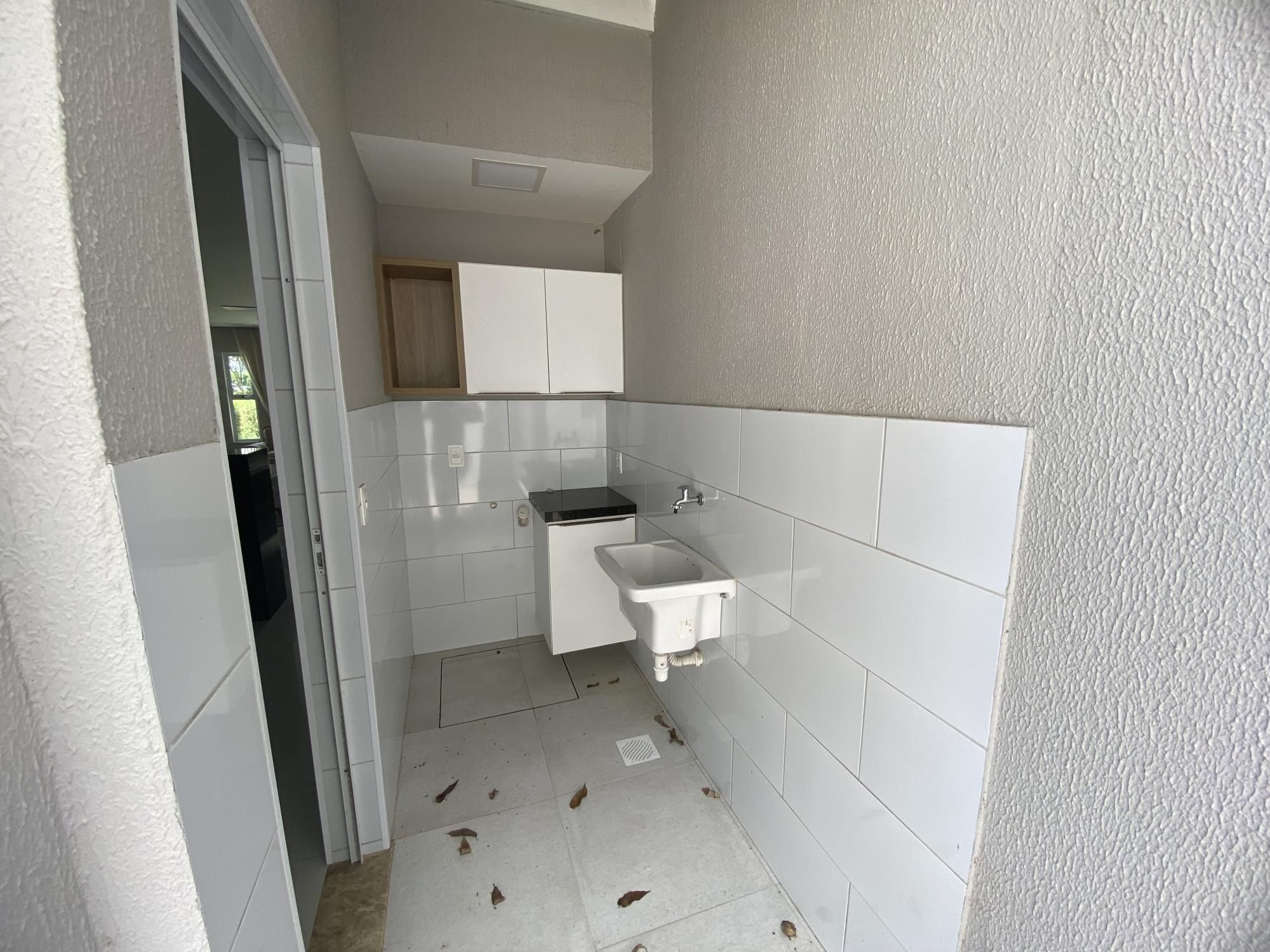 Casa à venda com 3 quartos, 84m² - Foto 13