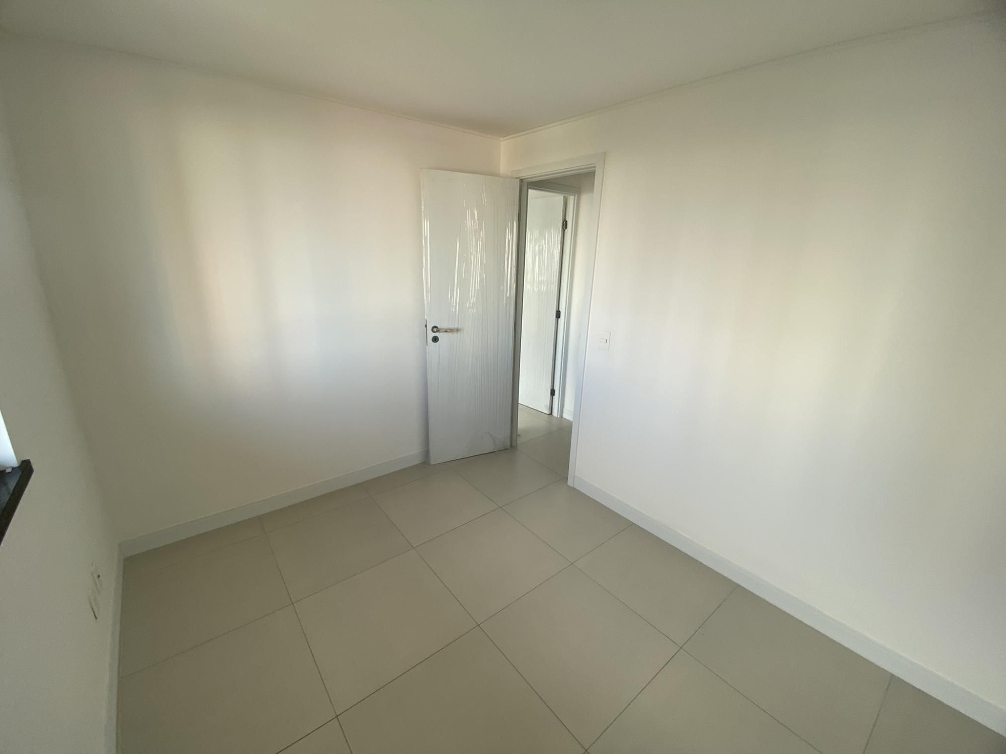 Apartamento à venda com 3 quartos, 101m² - Foto 12