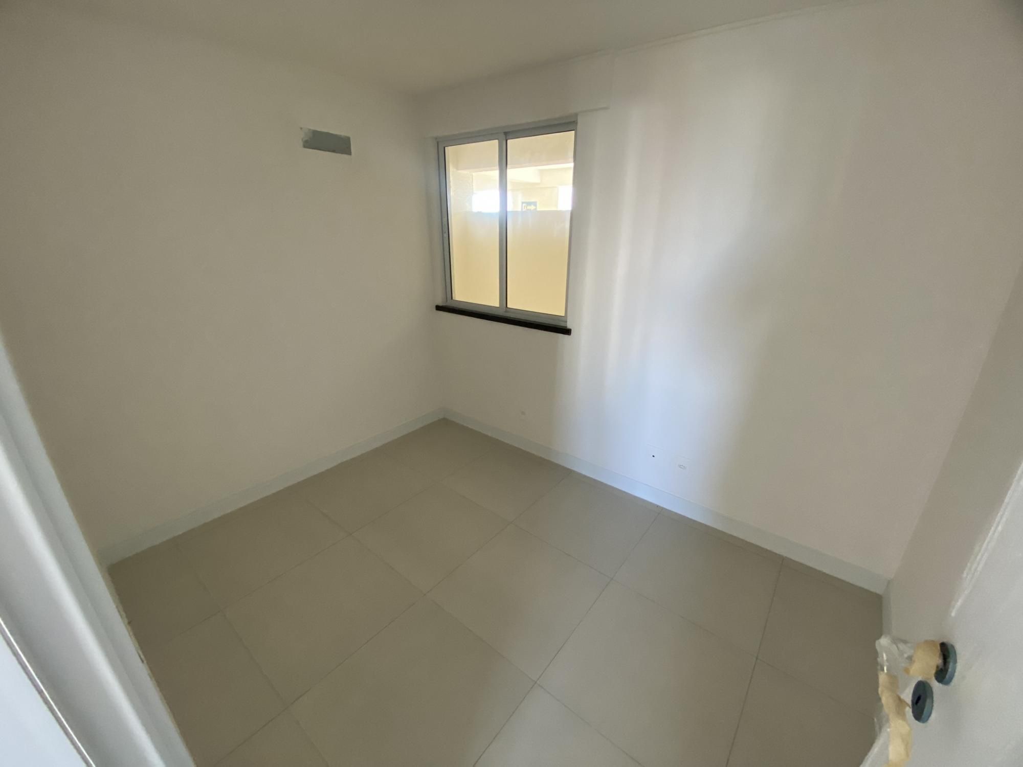 Apartamento à venda com 3 quartos, 101m² - Foto 9