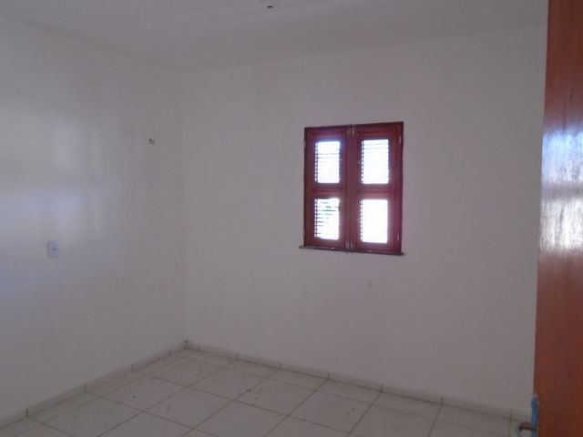 Casa para alugar com 2 quartos, 60m² - Foto 11