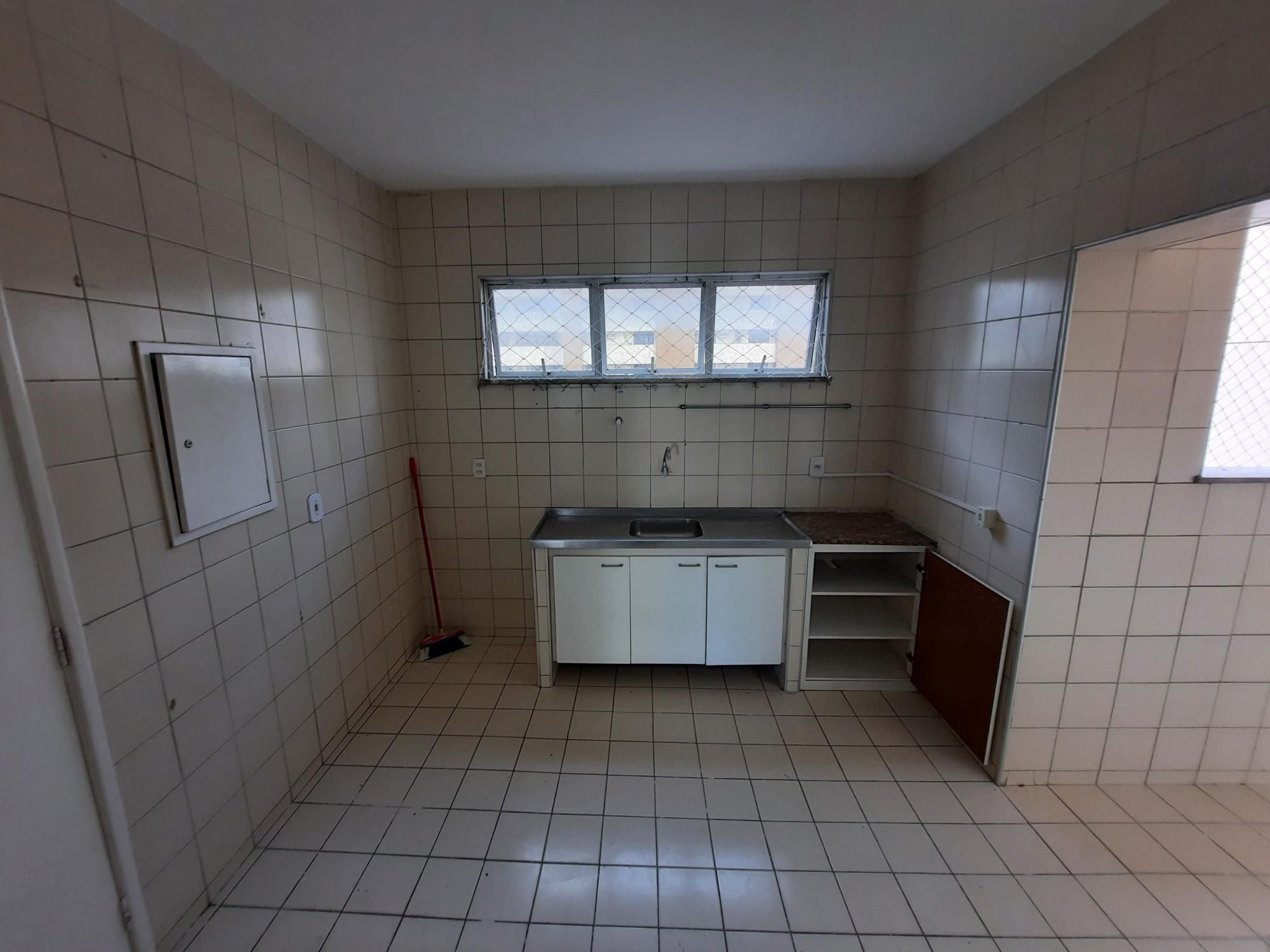 Apartamento à venda com 3 quartos, 126m² - Foto 17