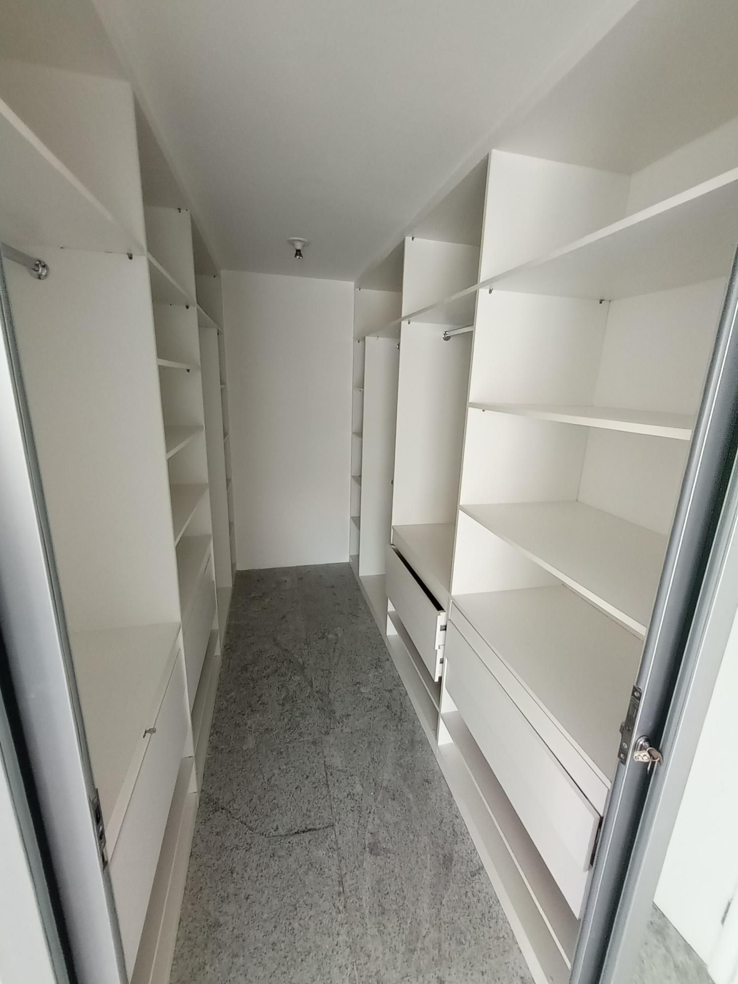 Apartamento à venda com 3 quartos, 260m² - Foto 52