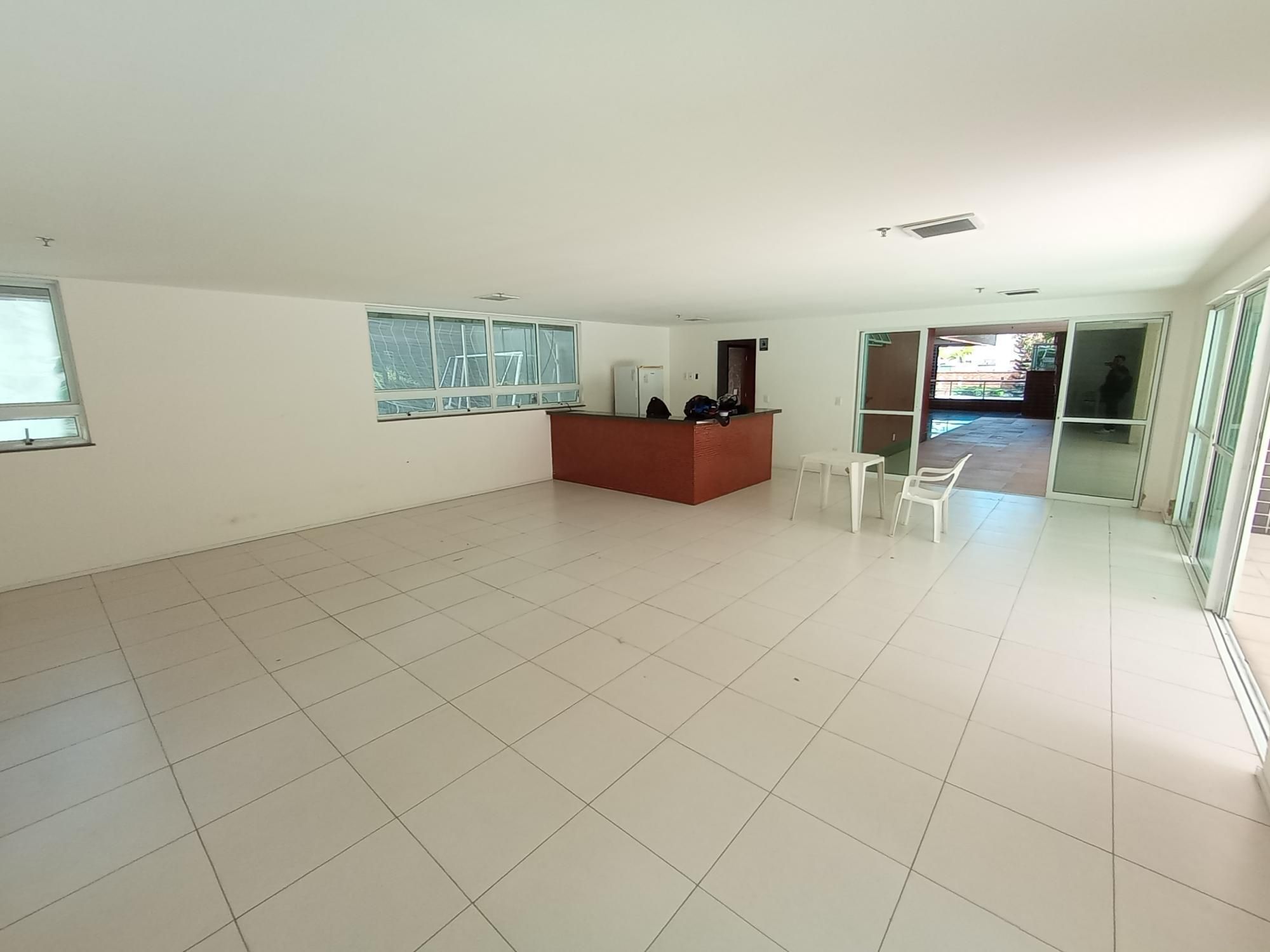 Apartamento à venda com 3 quartos, 260m² - Foto 7