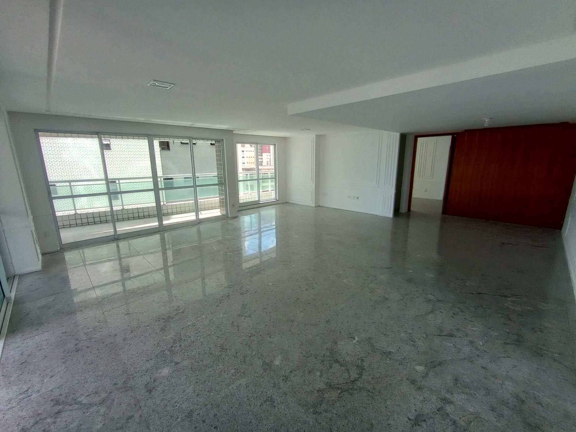 Apartamento à venda com 3 quartos, 260m² - Foto 17