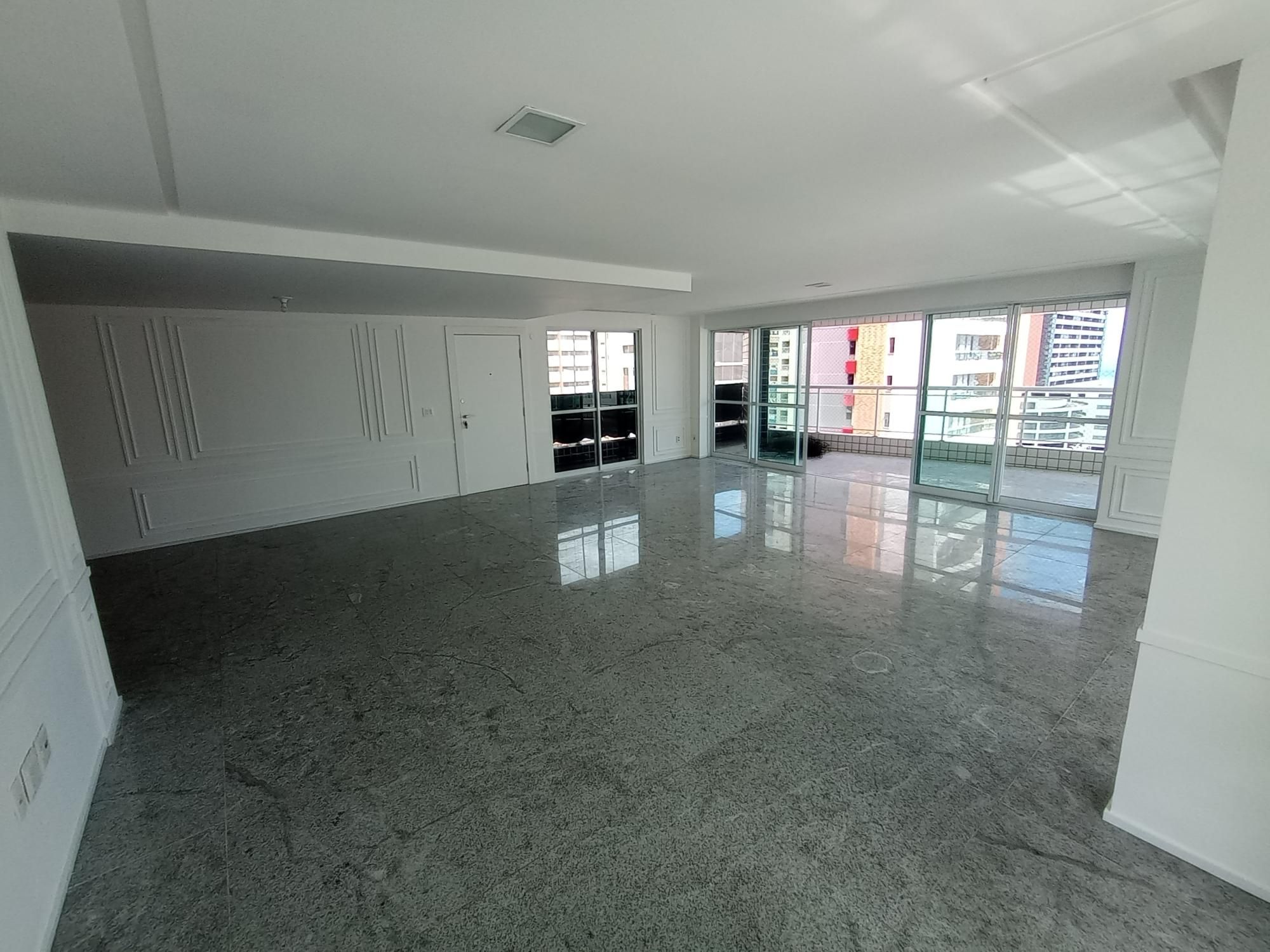 Apartamento à venda com 3 quartos, 260m² - Foto 19