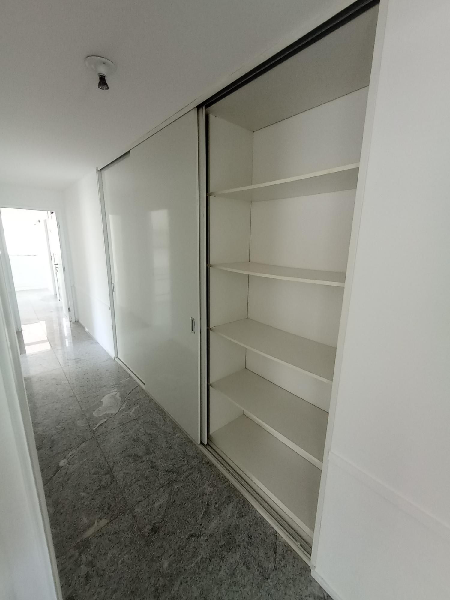 Apartamento à venda com 3 quartos, 260m² - Foto 39